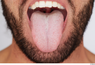 Simeon tongue 0001.jpg